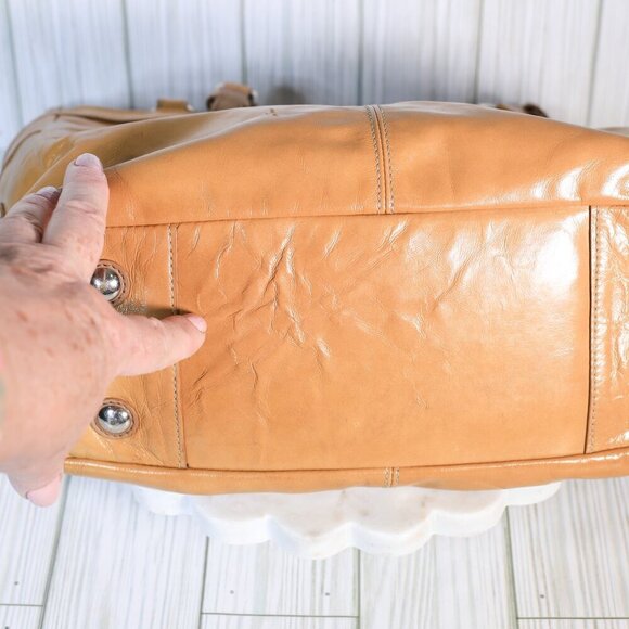 Coach Gallery F13761 Golden Tan Patent Leather Medium Shoulder Bag Turn Locks - Picture 16 of 16